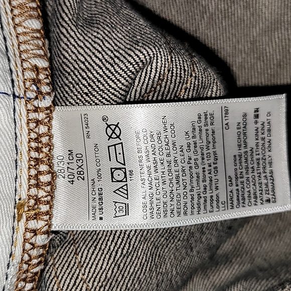 Gap. Selvedged Jeans. Stiff denim. Button-fly. Men's w28 l30 - Picture 16 of 16